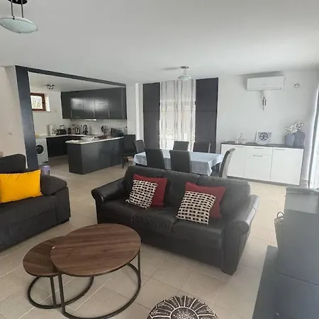 Charming 3-bedroom With Private Pool In Bidos Villa Óbidos